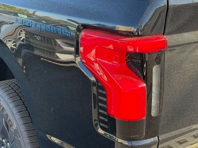 2025 Ford F-150 Lightning Flash