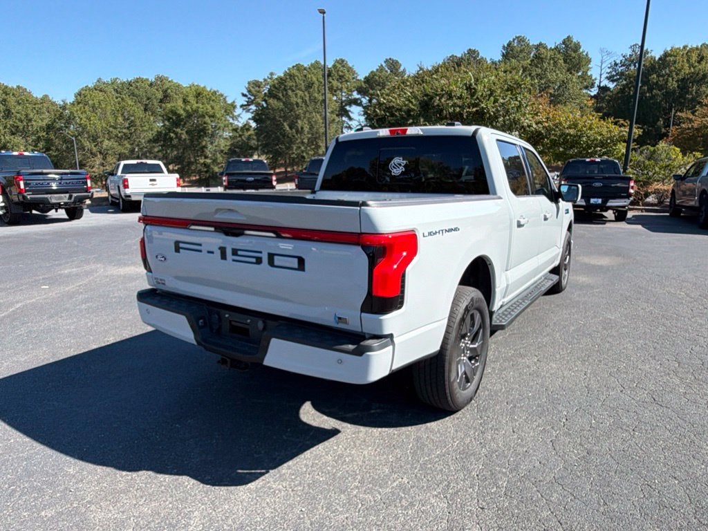 2024 Ford F-150 Lightning Lariat