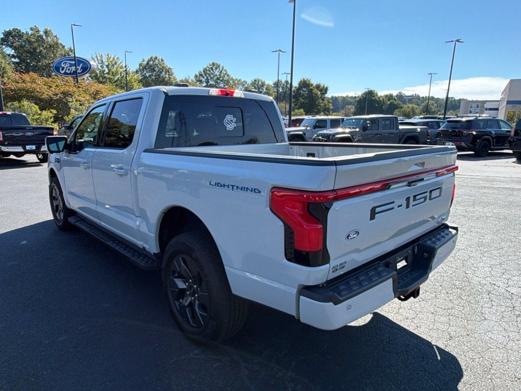 2024 Ford F-150 Lightning Lariat