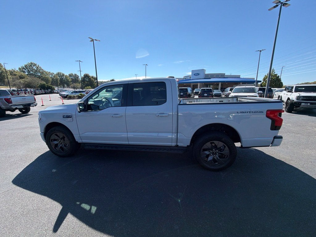 2024 Ford F-150 Lightning Lariat