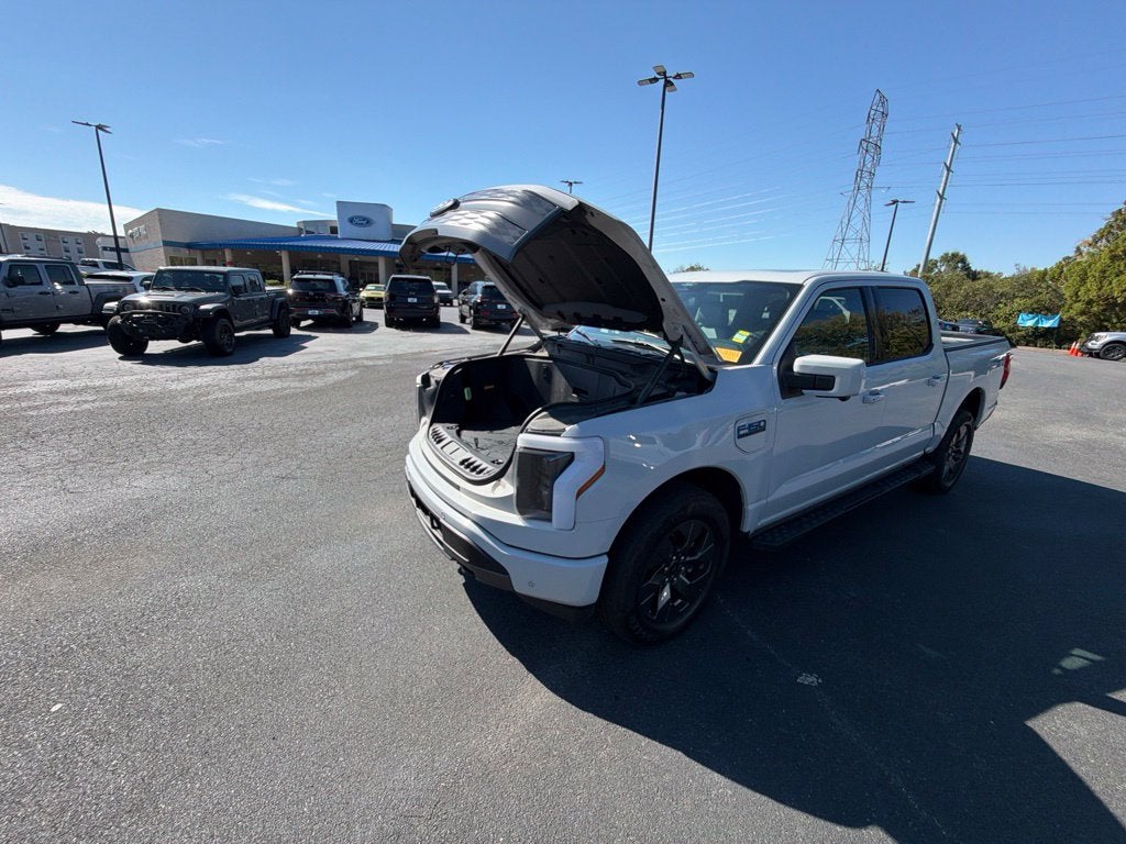 2024 Ford F-150 Lightning Lariat