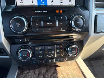 2017 Ford F-250SD Lariat