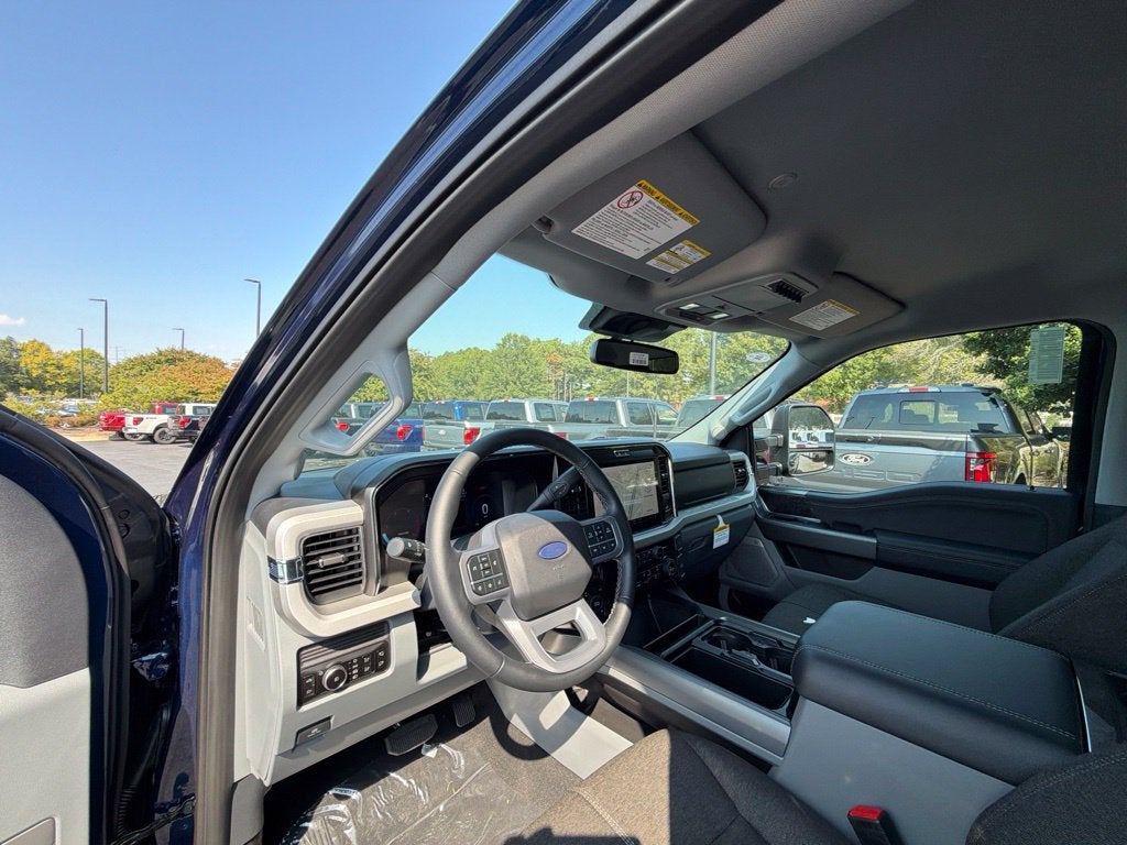 2027 Ford F-250SD XLT