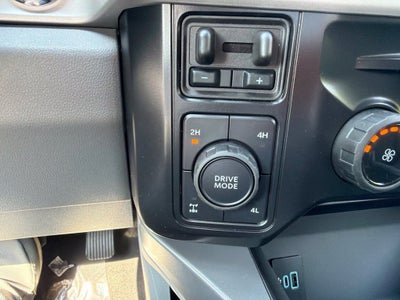 2027 Ford F-250SD XLT