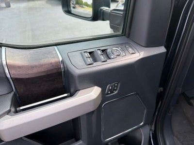 2022 Ford F-350SD Lariat