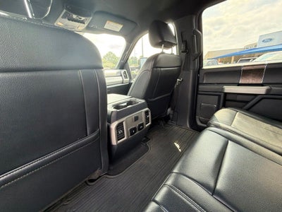 2022 Ford F-350SD Lariat