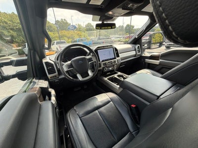 2022 Ford F-350SD Lariat