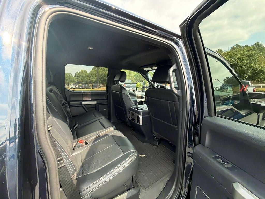 2022 Ford F-350SD Lariat