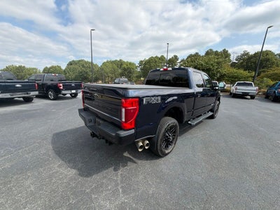 2022 Ford F-350SD Lariat