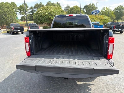 2022 Ford F-350SD Lariat
