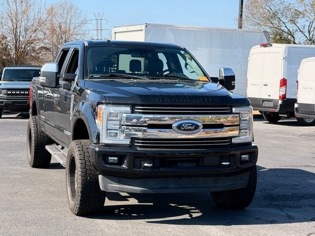 2017 Ford F-350SD Lariat