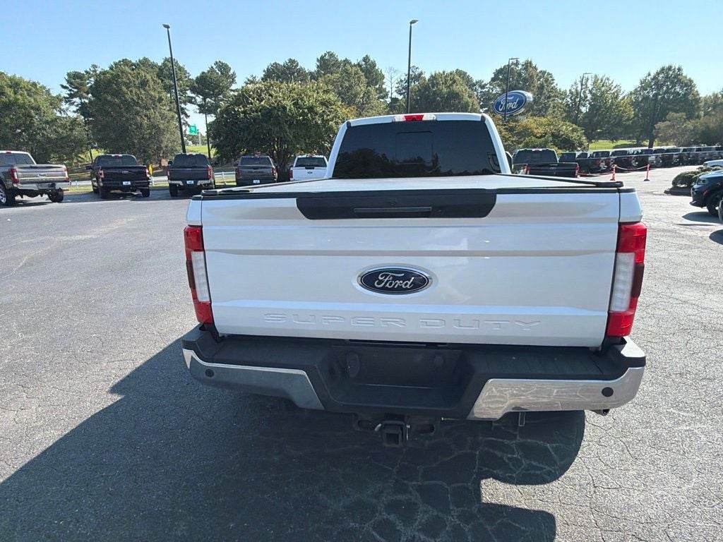 2017 Ford F-350SD Lariat DRW