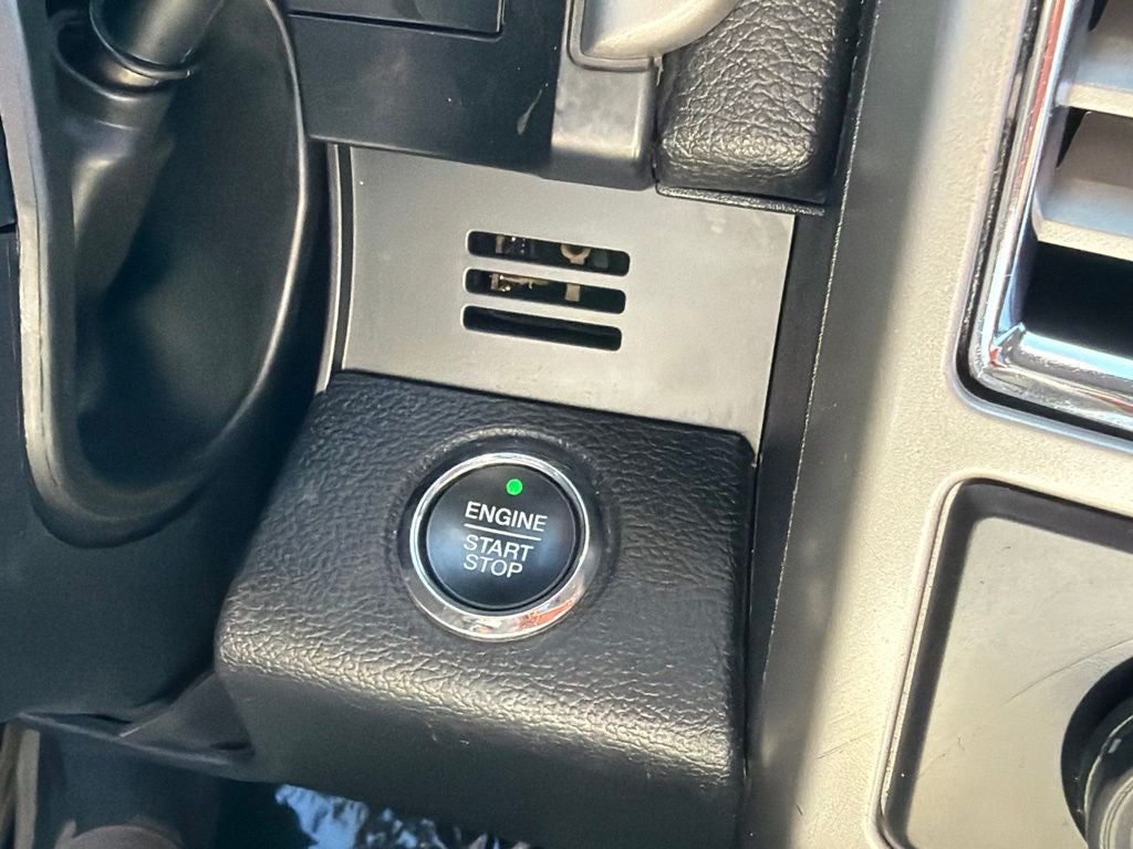 2017 Ford F-350SD Lariat DRW