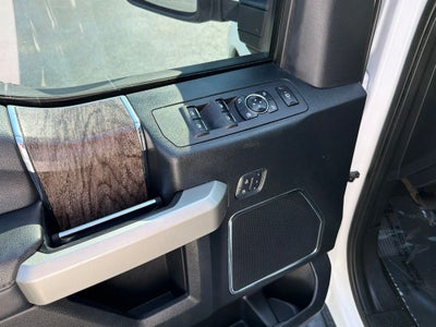 2017 Ford F-350SD Lariat DRW
