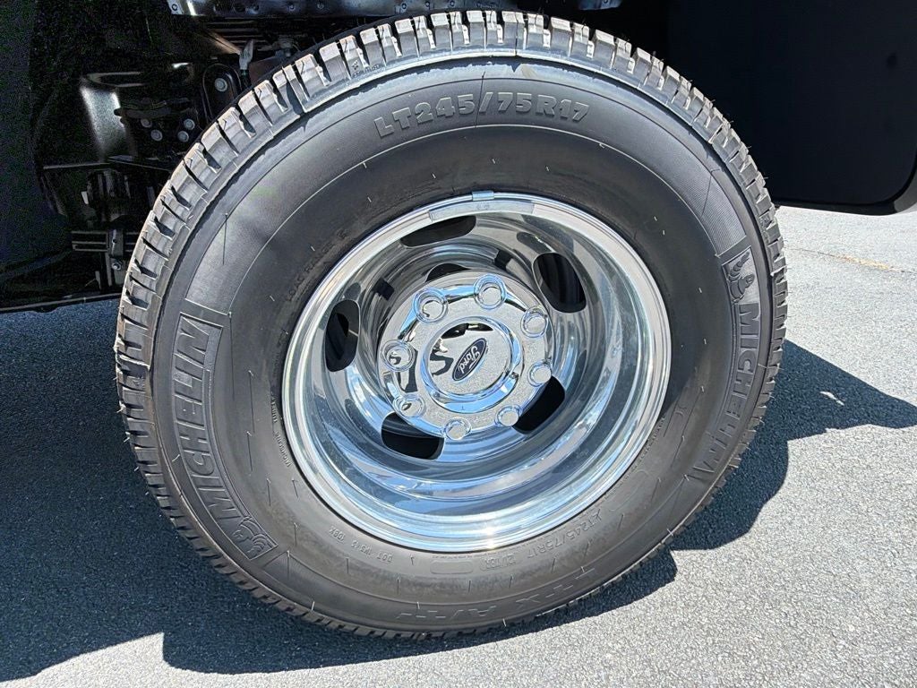 2026 Ford F-350SD Platinum DRW