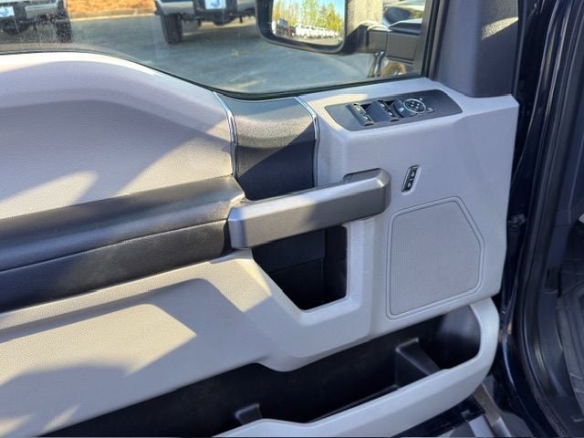 2022 Ford F-350SD XLT DRW