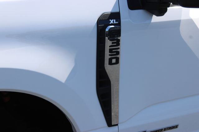 2025 Ford F-350SD XL DRW
