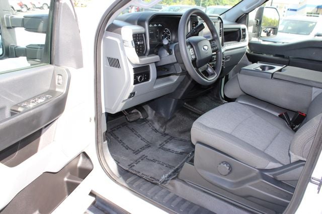 2025 Ford F-350SD XL DRW