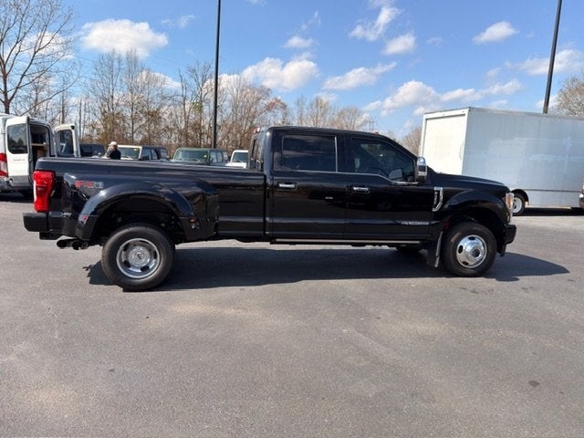 2017 Ford F-350SD Platinum
