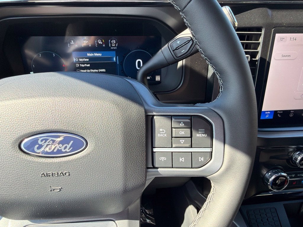 2027 Ford F-450SD Lariat DRW