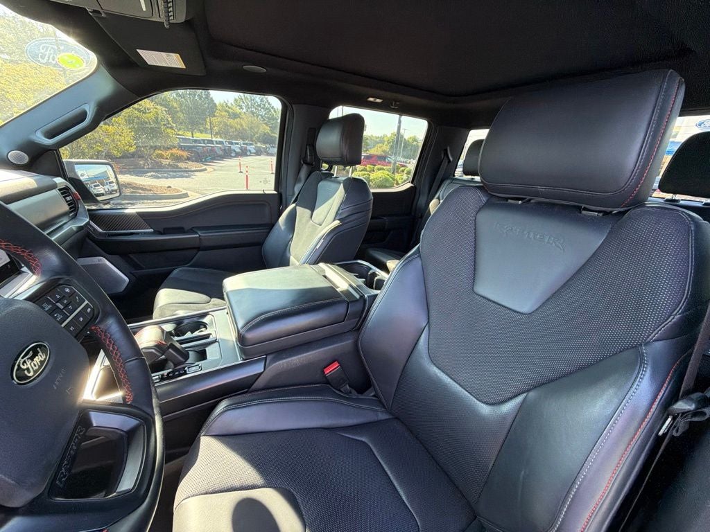 2025 Ford F-150 Raptor 37