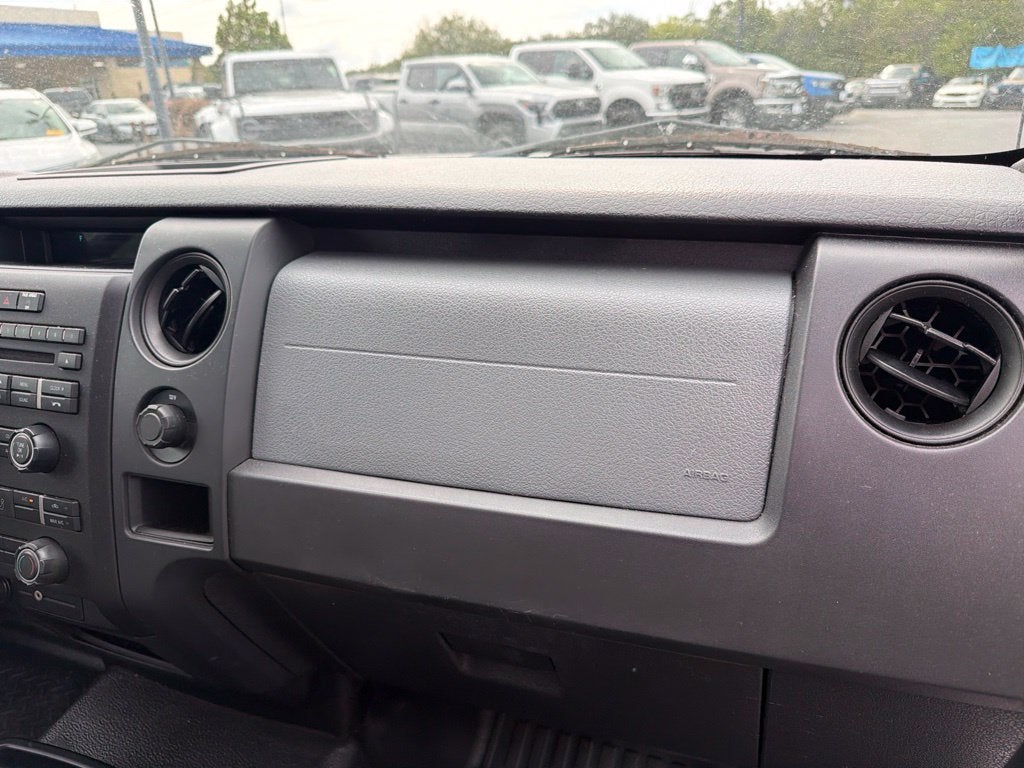 2011 Ford F-150 STX