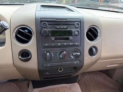 2004 Ford F-150 XLT