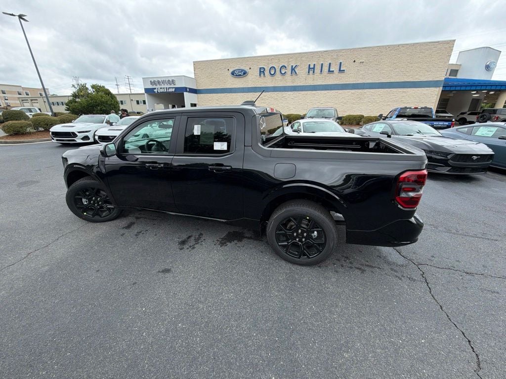 2026 Ford Maverick Lobo Standard