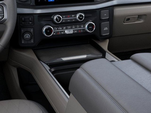 2027 Ford F-350SD Platinum