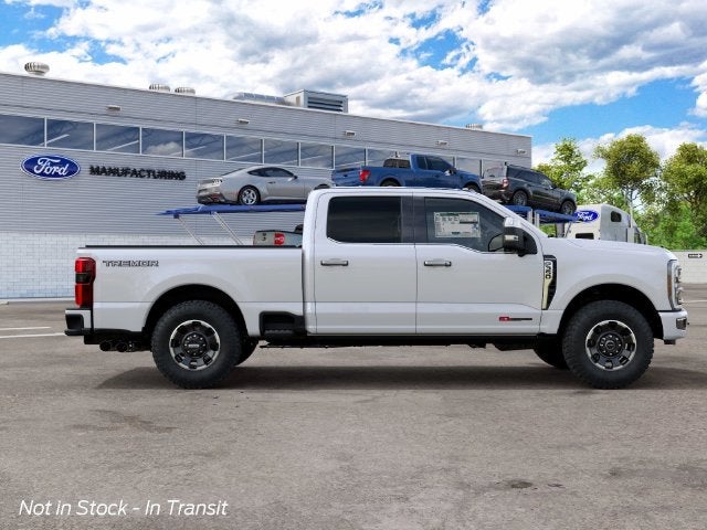 2027 Ford F-350SD Platinum