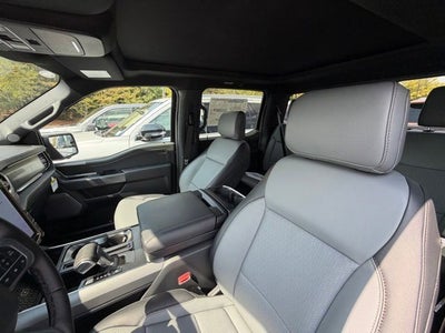 2025 Ford F-150 Lightning Lariat