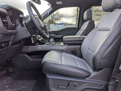 2025 Ford F-150 Lightning Lariat