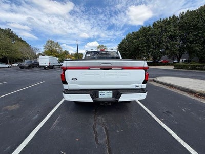2025 Ford F-150 Lightning Lariat