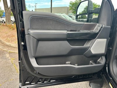 2026 Ford F-450SD Platinum DRW