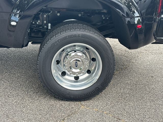 2026 Ford F-450SD Platinum DRW
