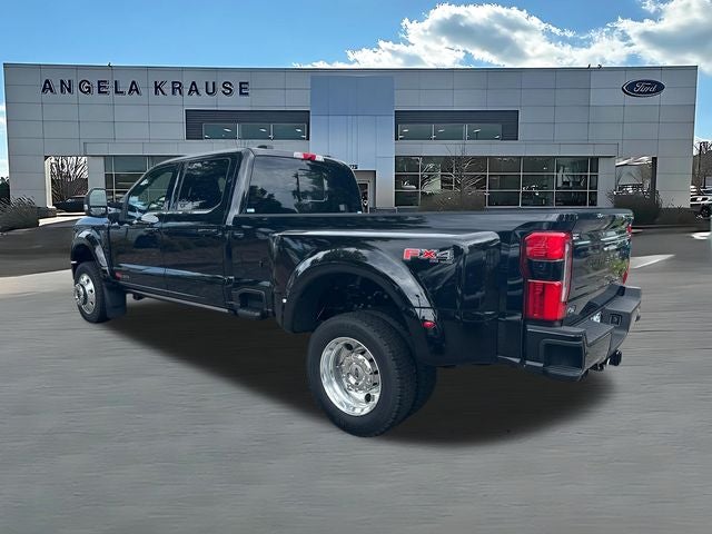 2026 Ford F-450SD Platinum DRW