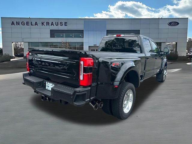 2026 Ford F-450SD Platinum DRW