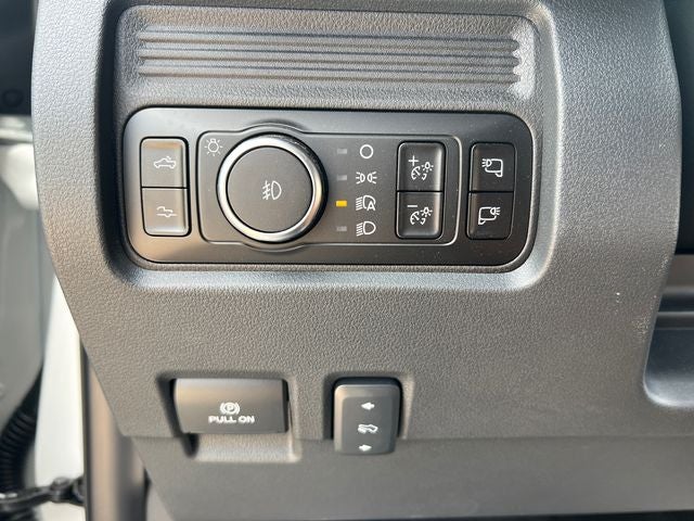 2026 Ford F-450SD Platinum DRW