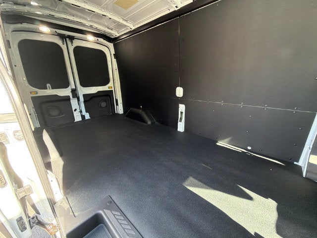 2027 Ford Transit-250 Base