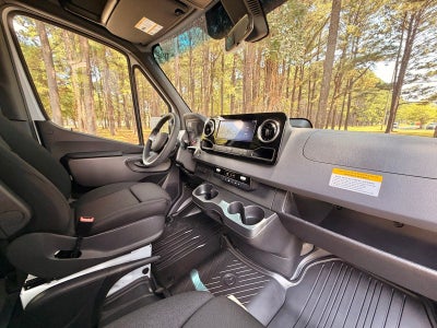 2026 Mercedes-Benz Sprinter 2500 Crew 144 WB
