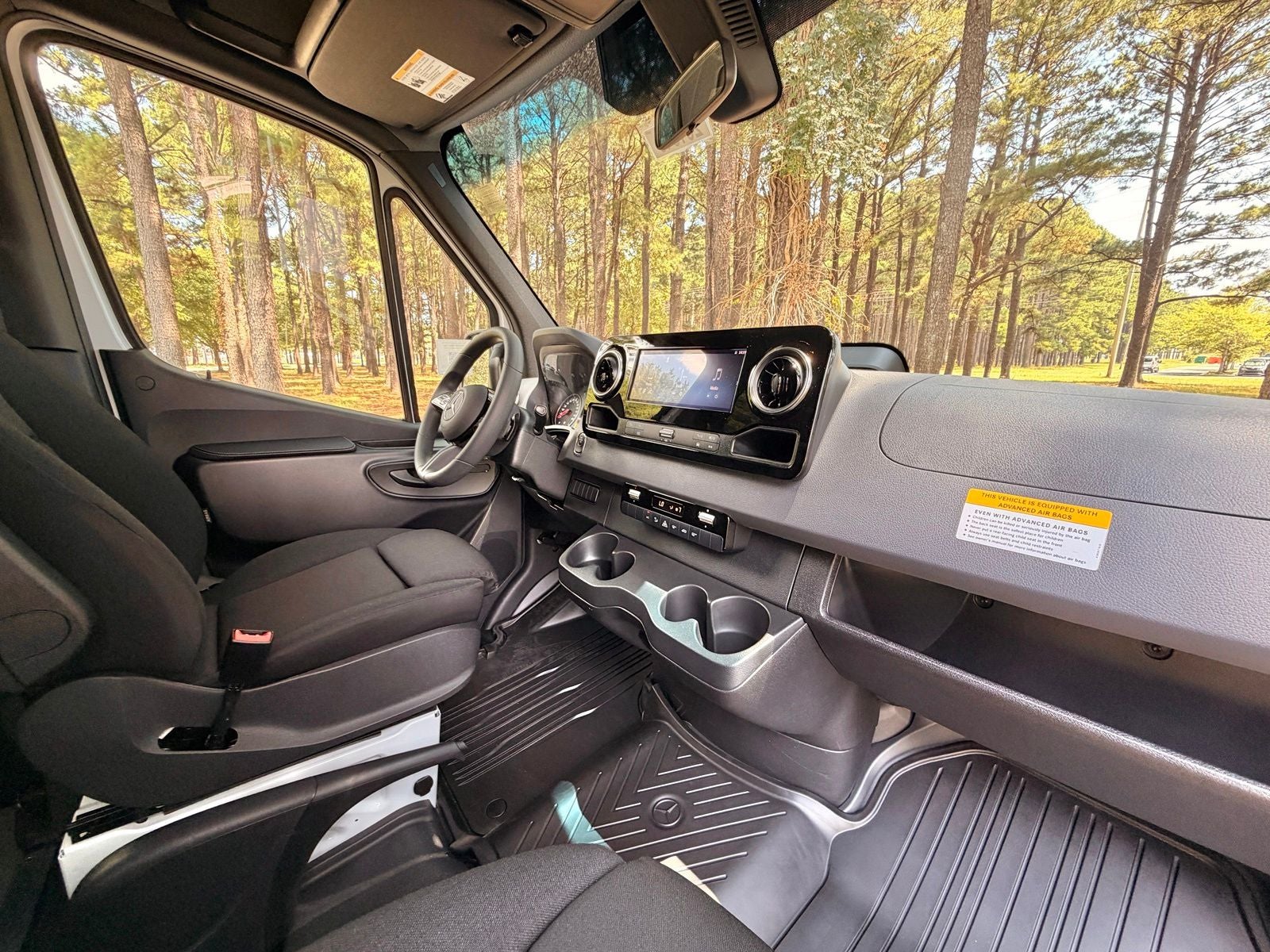 2026 Mercedes-Benz Sprinter 2500 Crew 144 WB