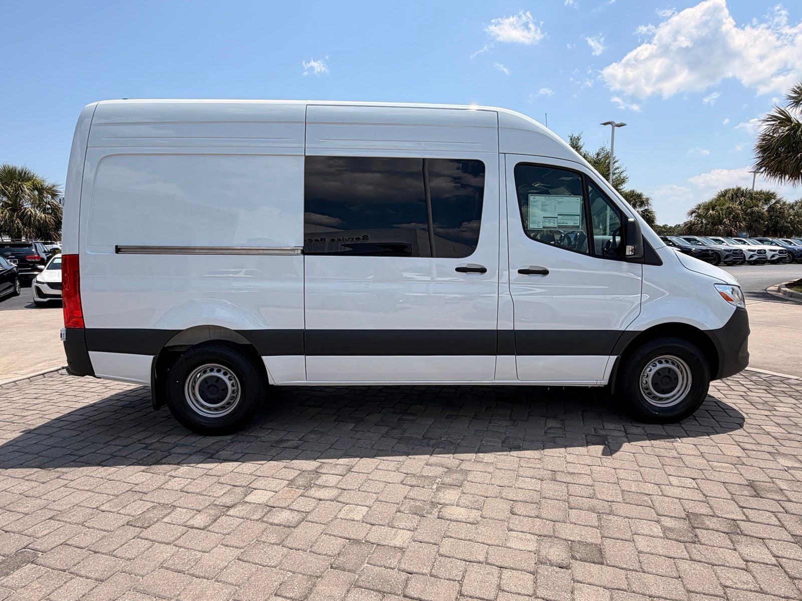 2026 Mercedes-Benz Sprinter 2500 Crew 144 WB