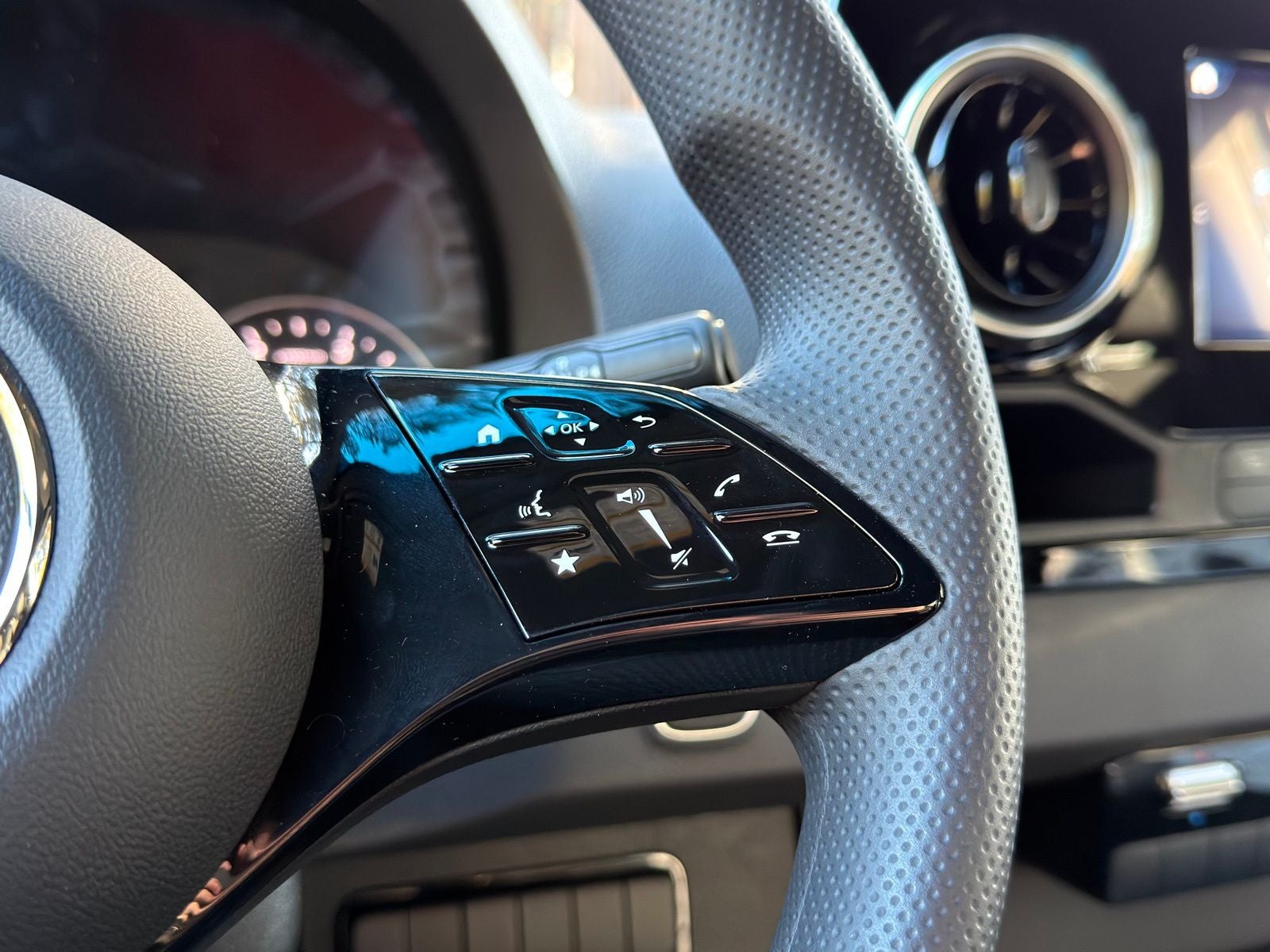 2026 Mercedes-Benz Sprinter 2500 Cargo 144 WB