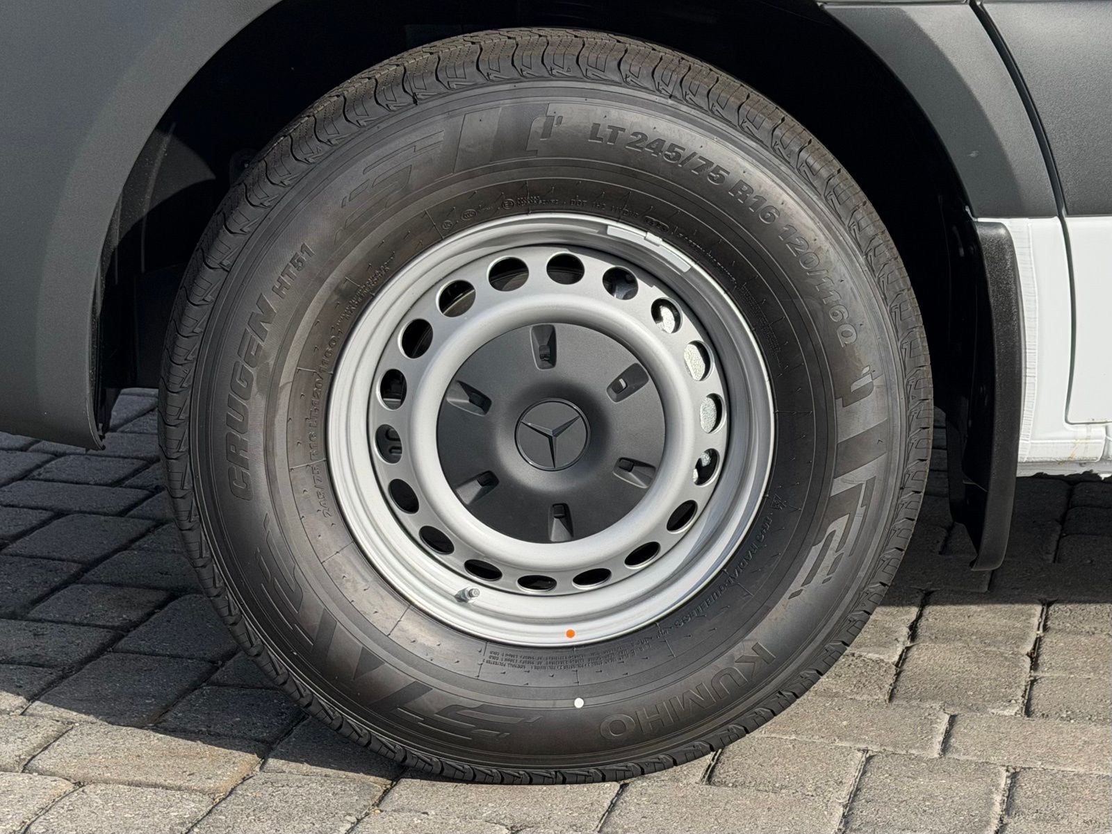 2026 Mercedes-Benz Sprinter 2500 Cargo 144 WB