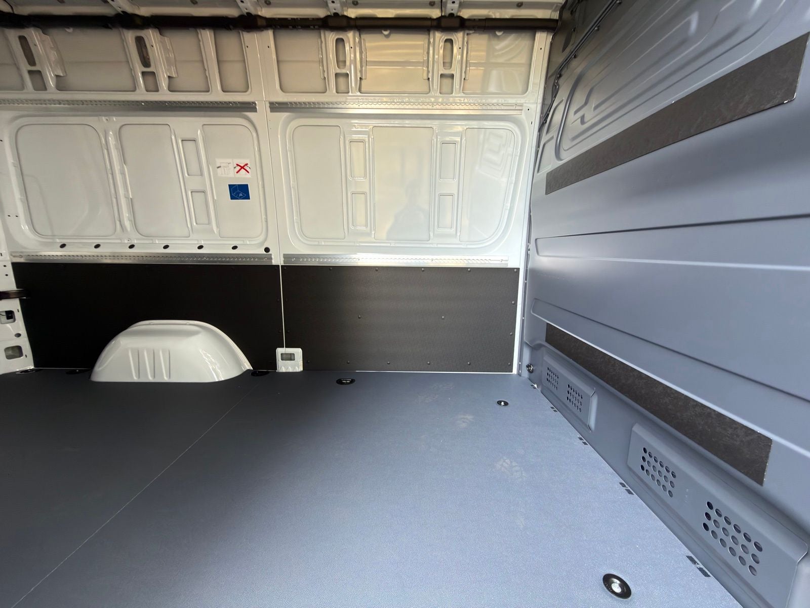 2026 Mercedes-Benz Sprinter 2500 Cargo 144 WB