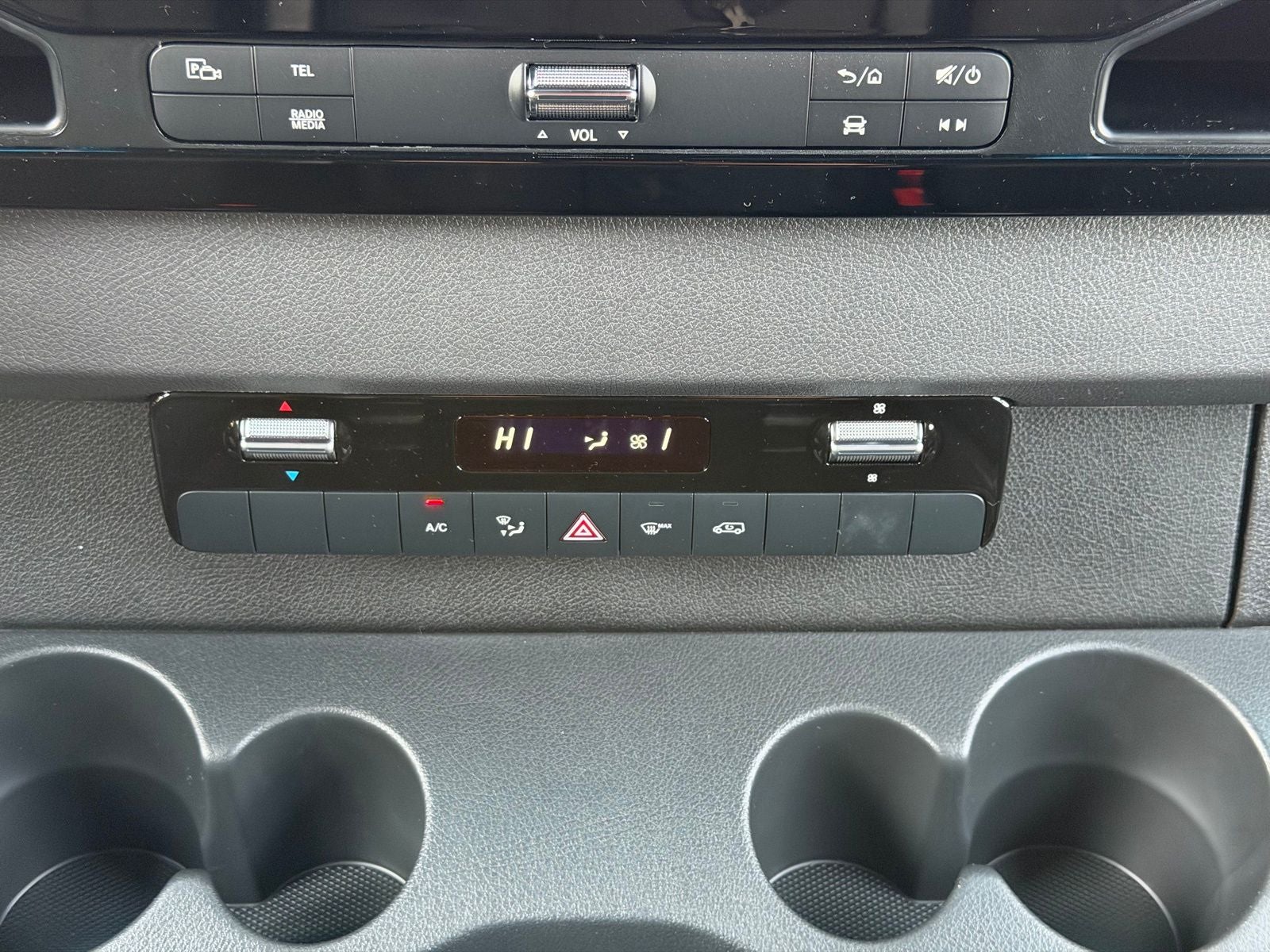 2026 Mercedes-Benz Sprinter 2500 Cargo 144 WB