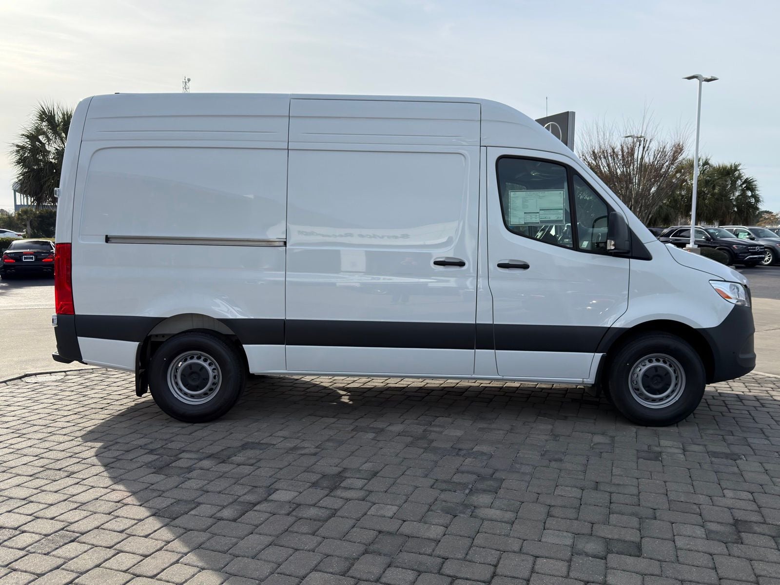 2026 Mercedes-Benz Sprinter 2500 Cargo 144 WB