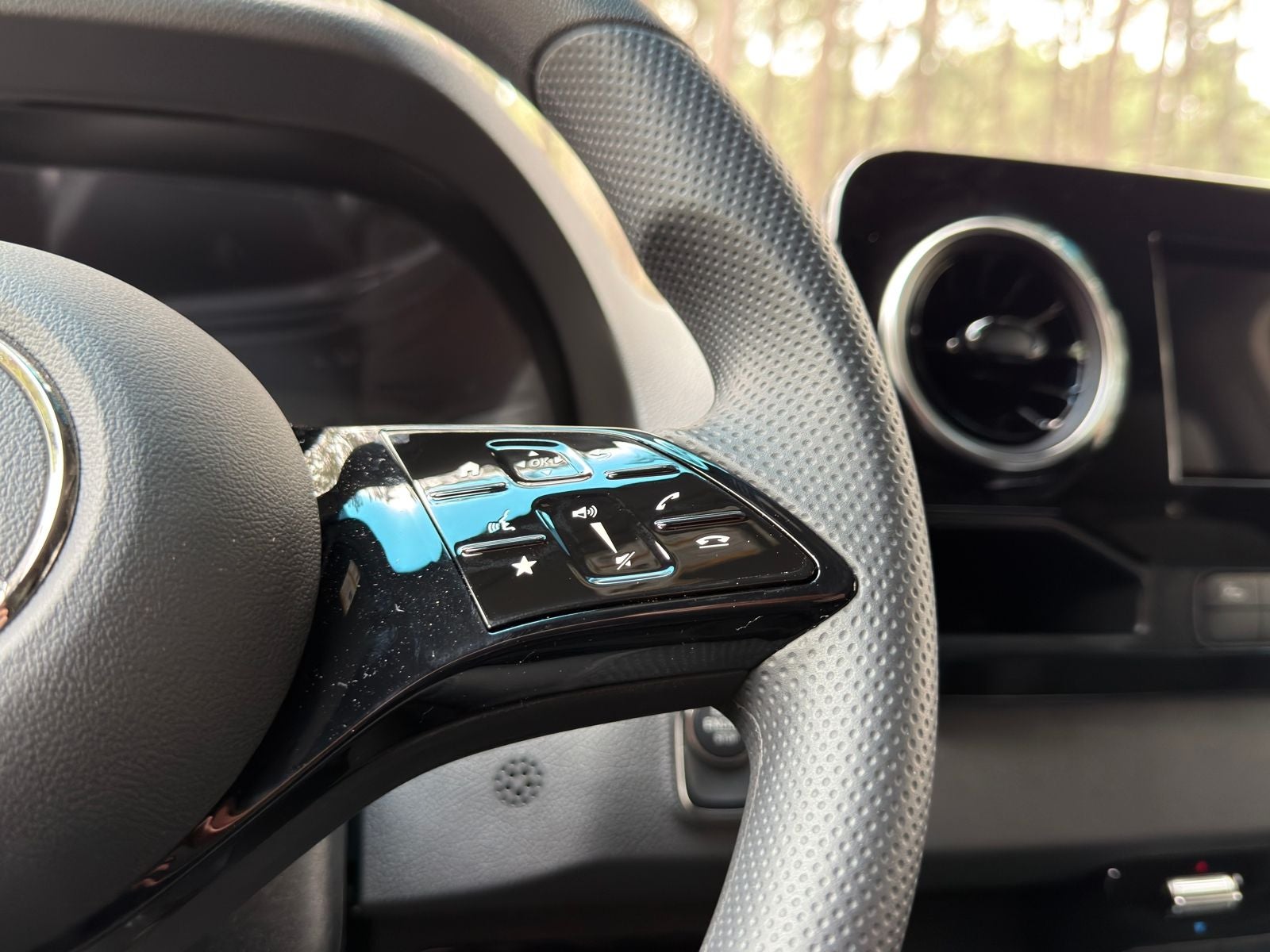 2026 Mercedes-Benz Sprinter 2500 Cargo 144 WB