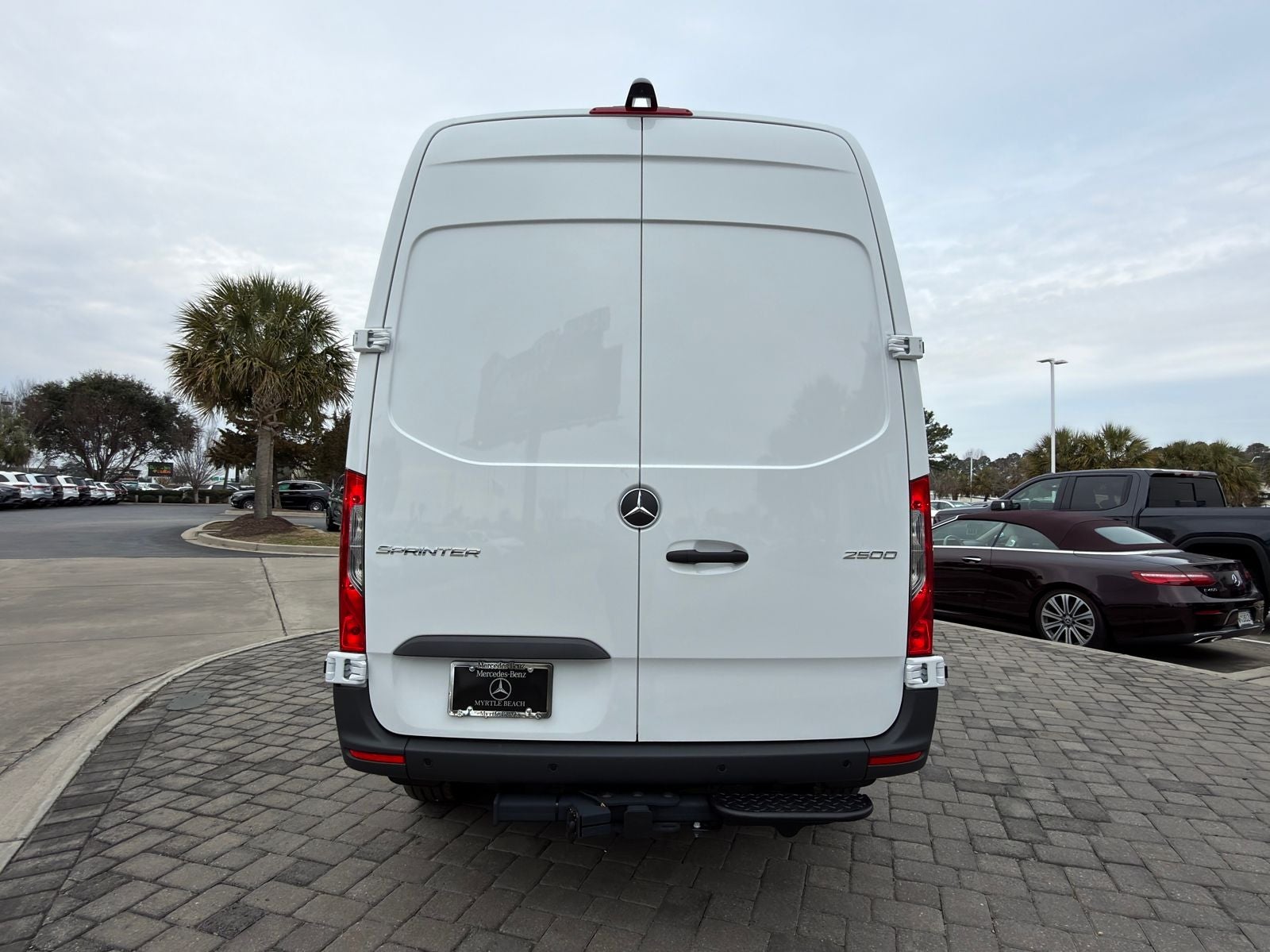 2026 Mercedes-Benz Sprinter 2500 Cargo 144 WB