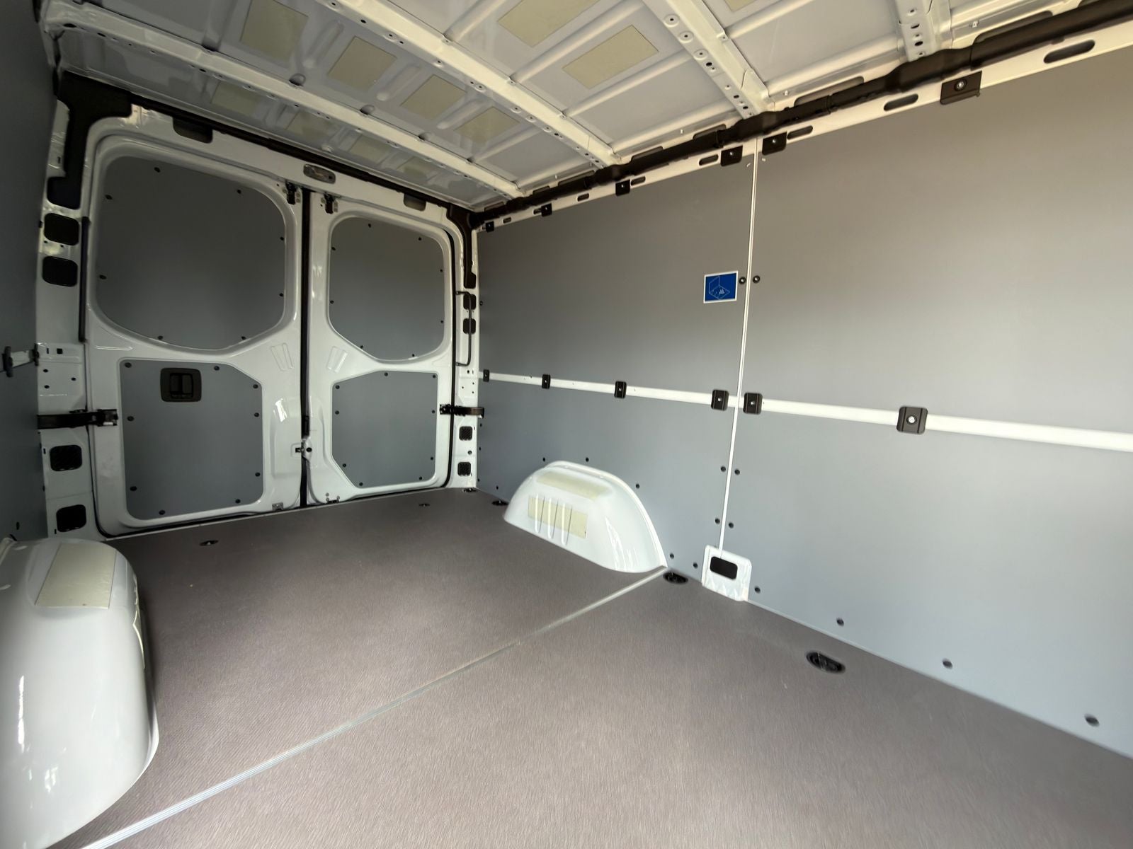 2026 Mercedes-Benz Sprinter 2500 Cargo 144 WB